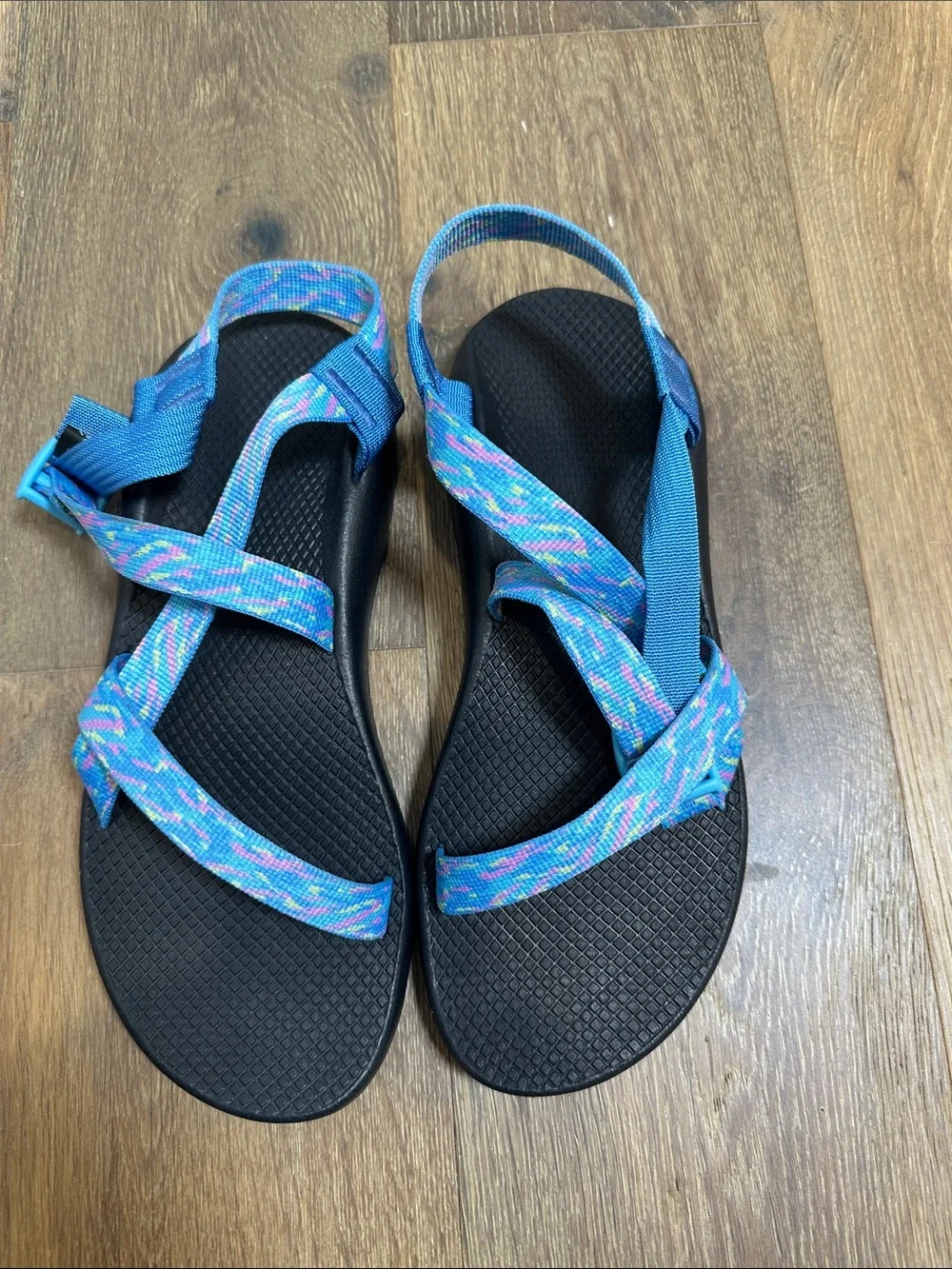 Chaco Women's Black Sandals with Blue Multi Straps (18)